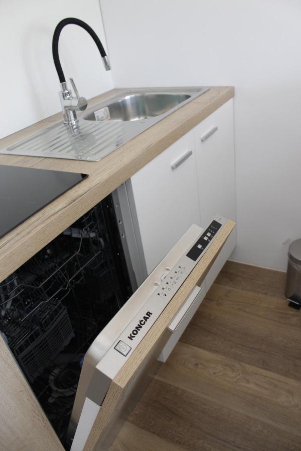 Apartman Edita Virovitica Zewnętrze zdjęcie