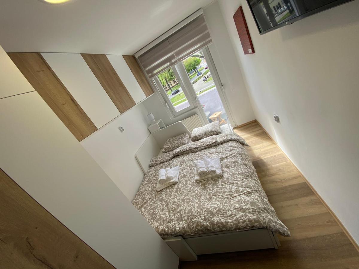 Apartman Edita Virovitica Zewnętrze zdjęcie